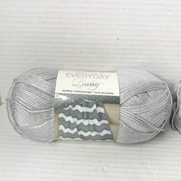 Premier Yarns Everyday Baby 4 oz/ 308 yds Anti-Pilling Acrylic Lot of 2 Fog Gray - Picture 3 of 5